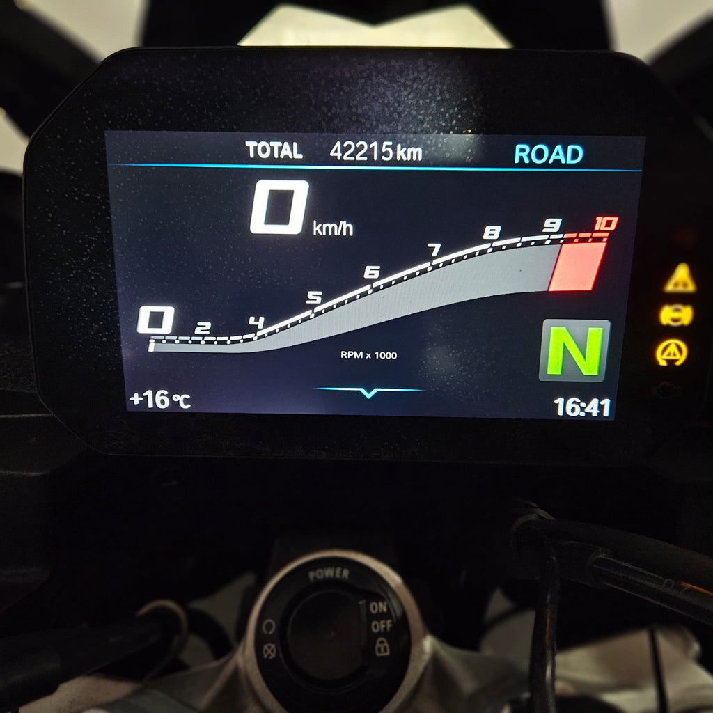 BMW F 900 XR - 2022 - KM 42215