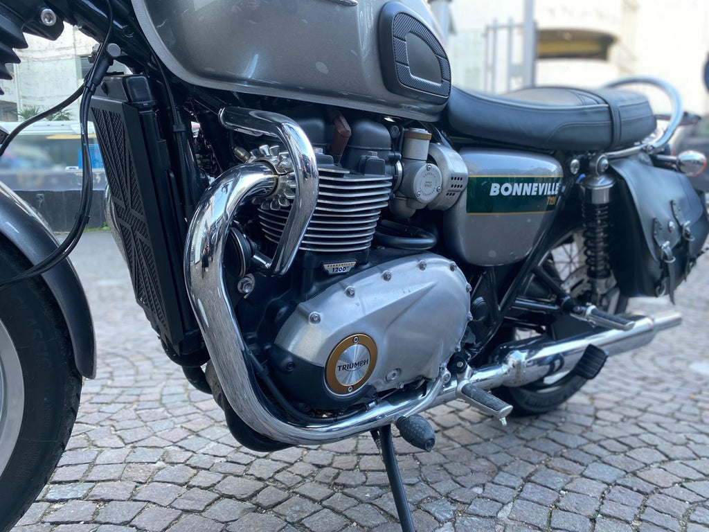 TRIUMPH BONNEVILLE T120 GOLD LINE - 2022 - KM 5603