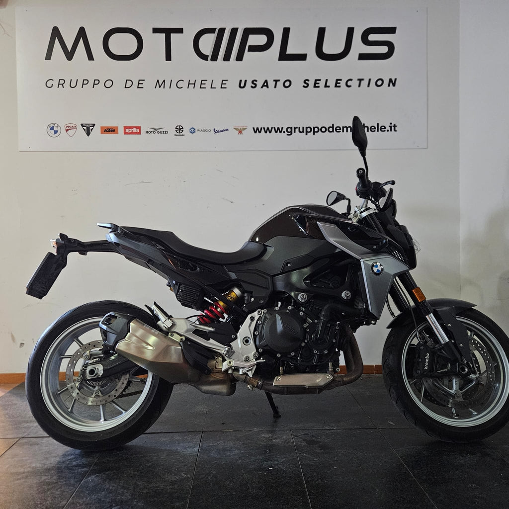 BMW F 900 R - 2024 - KM 5530